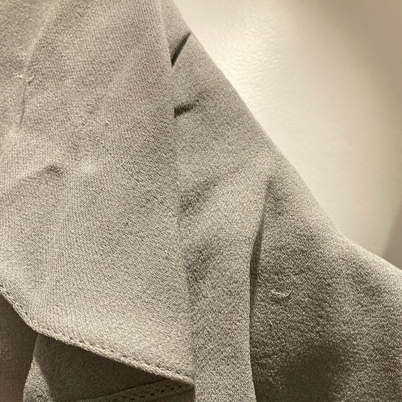 NWT Valentino Gray Silk Crepe Long Sleeve Blouse - Picture 6 of 9